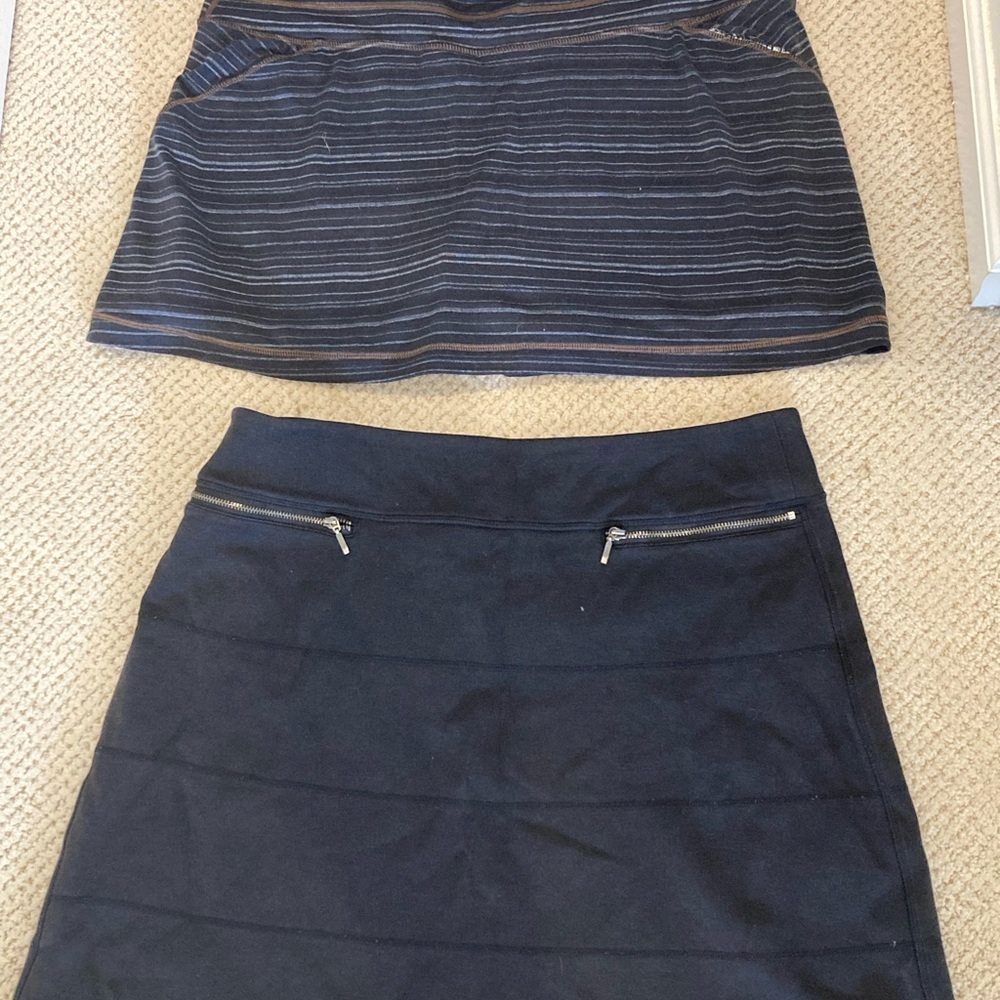 Athleta Striped Athletic Skirt Set in Navy and Gray and 1 Skirt in Black, XL